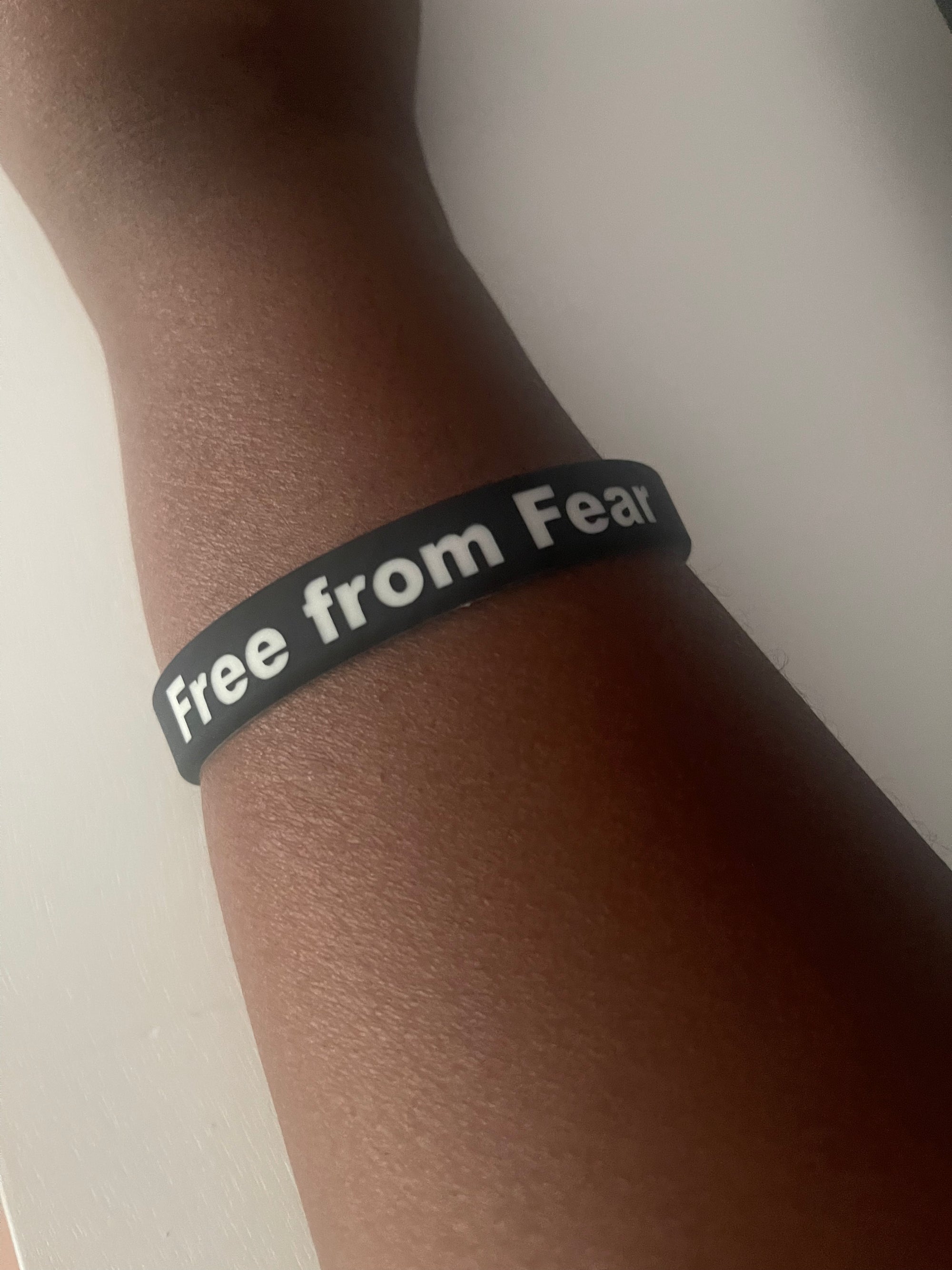 Biblical Affirmations for Parents and Children: A Guide to Strengthening Relationships